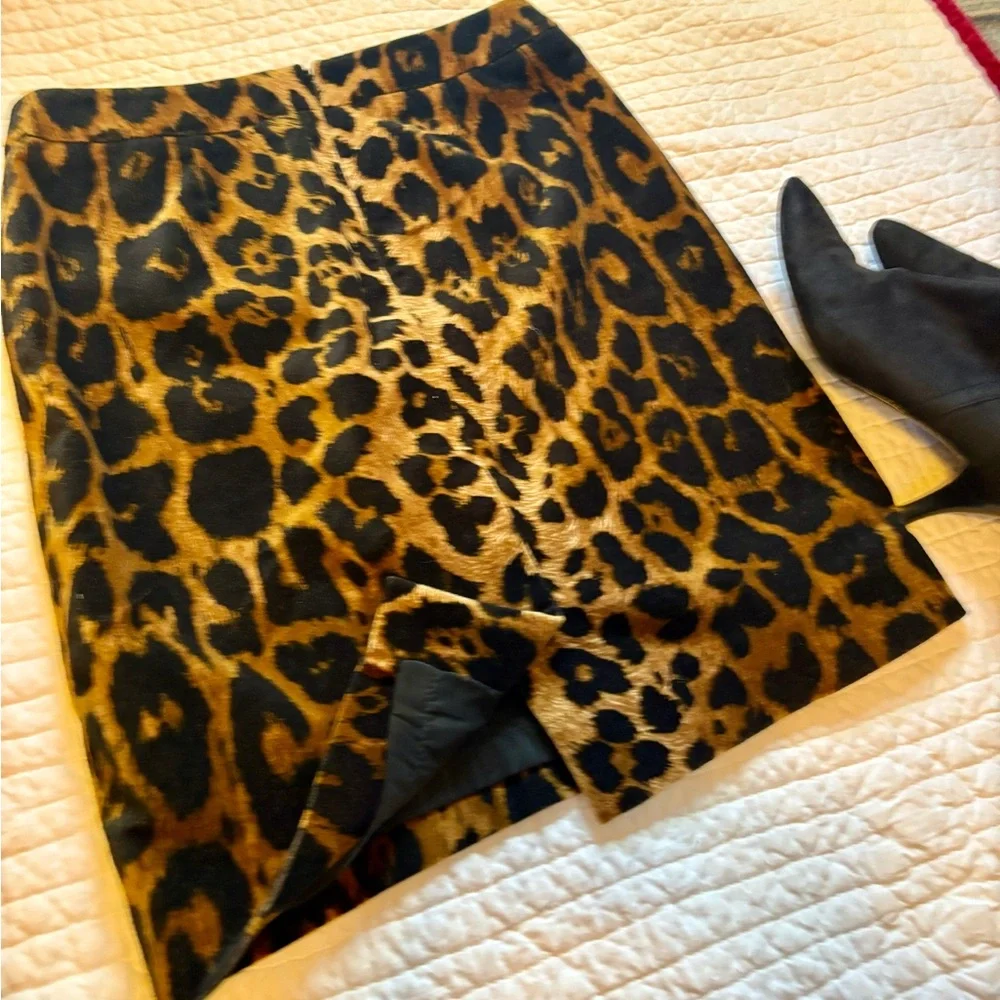 Leopard Skirt for petite ladies - Picture 4 of 16